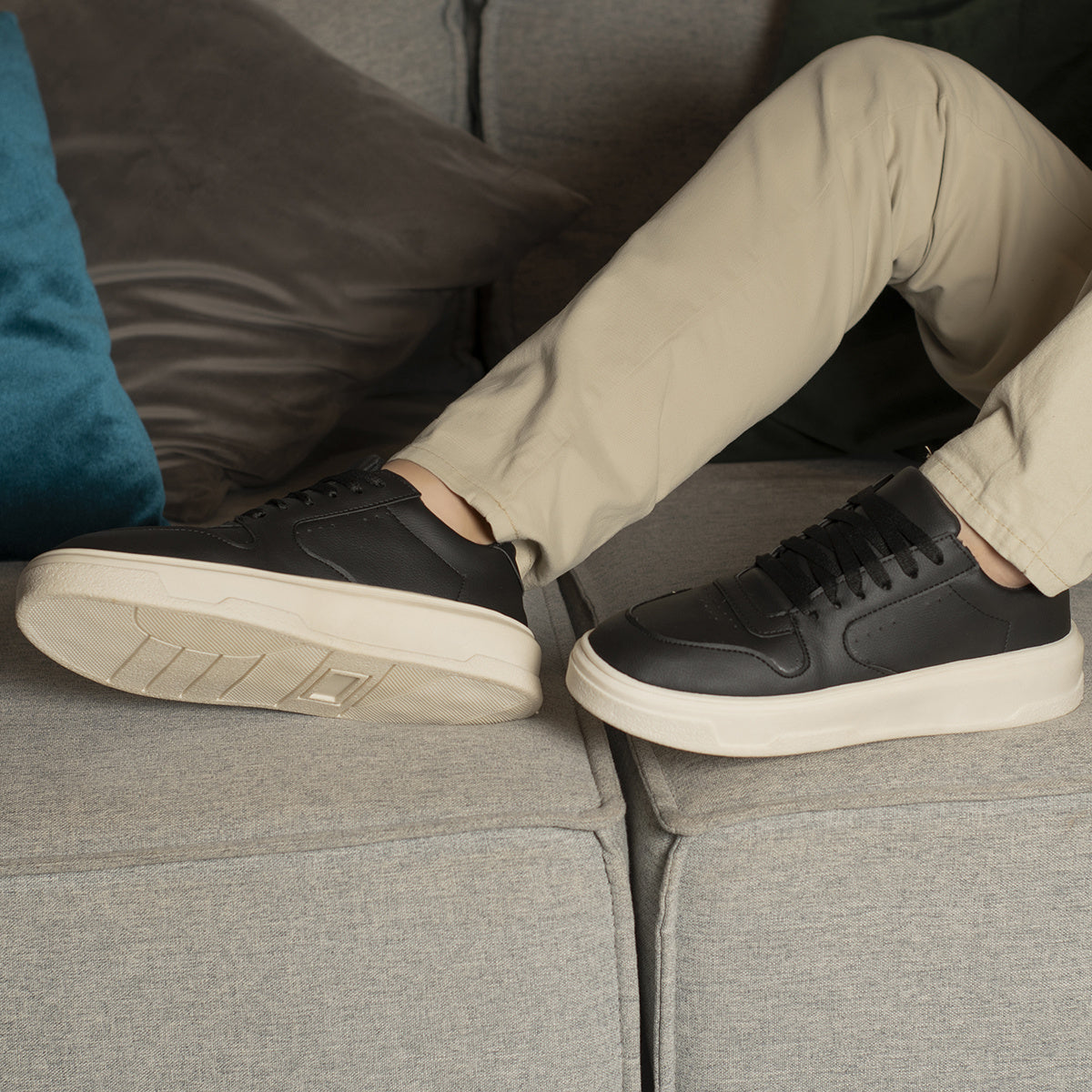 NeoLite Casual Trainers